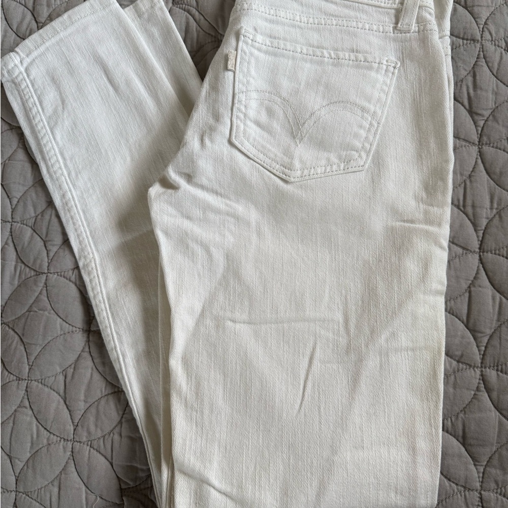Levi’s Low Rise Skinny White Jeans